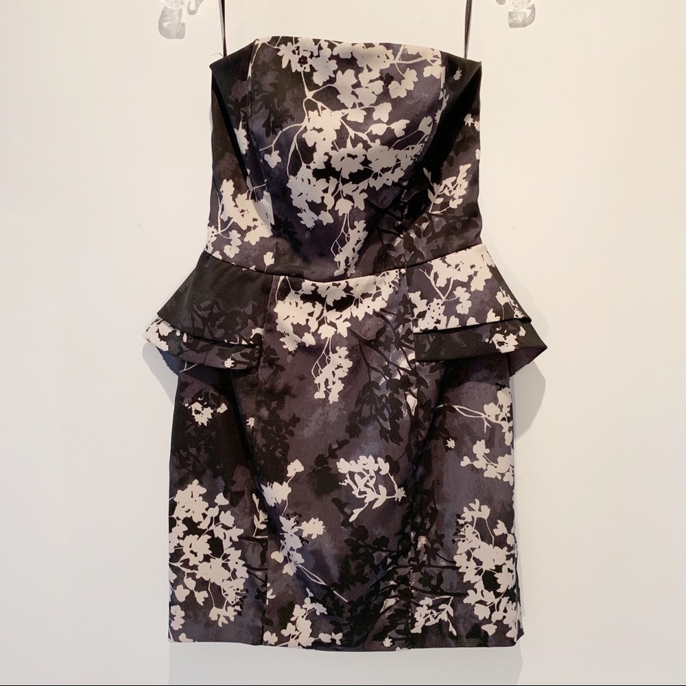 H&M | Grey Strapless Peplum Dress